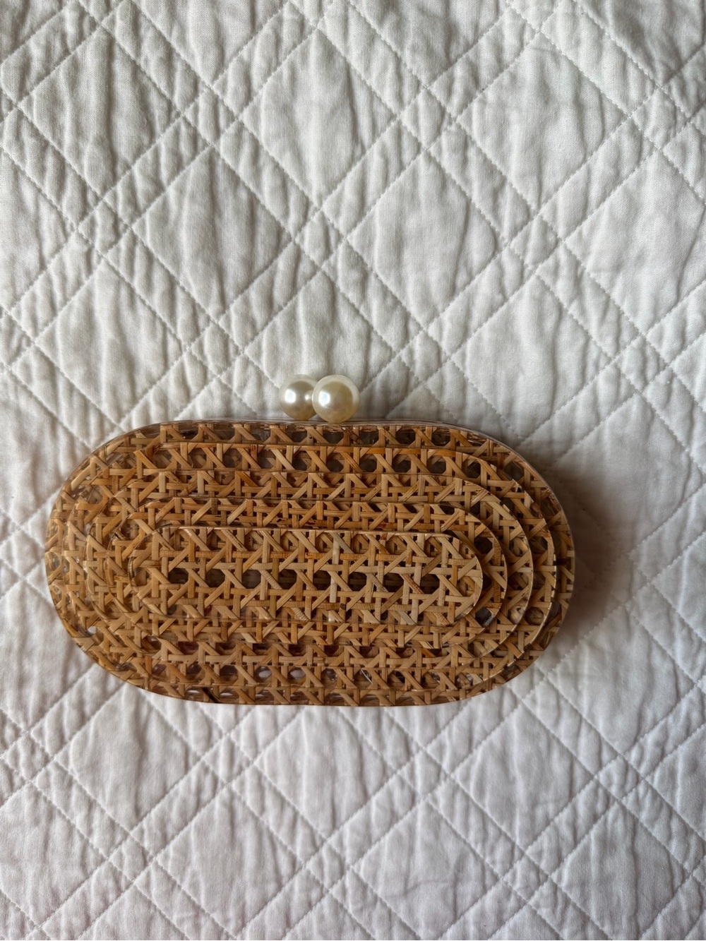 Acrylic Rattan Pearl-Closure Clutch - Natural